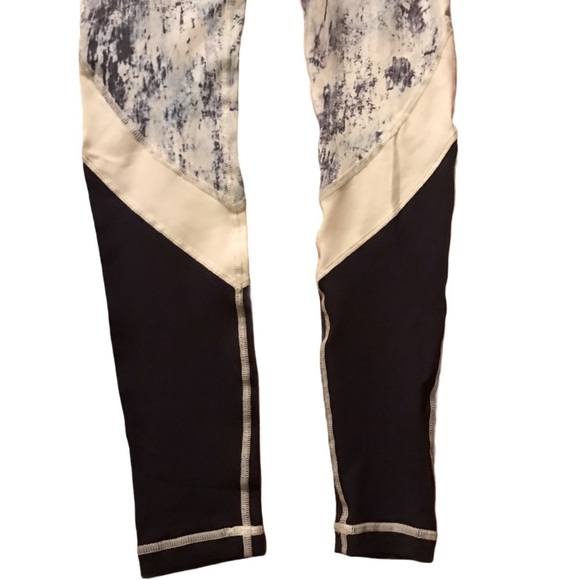 VIMMIA Vertigo Blaze Woman’s Activewear Athletic Leggings - Picture 6 of 8